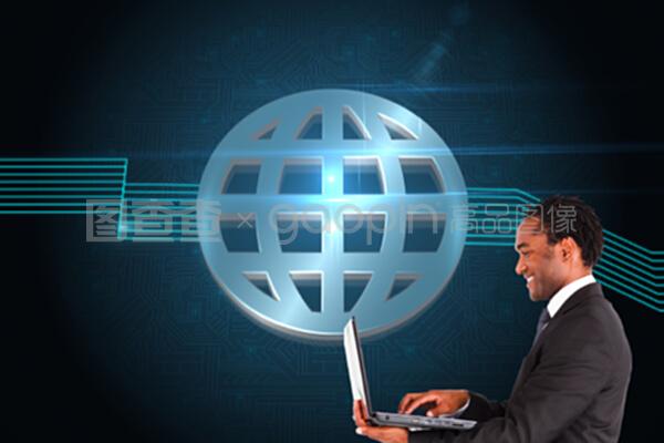數(shù)字時(shí)代的匠人 經(jīng)營(yíng)筆記本電腦的商人形象及其軟件與輔助設(shè)備的生意經(jīng)