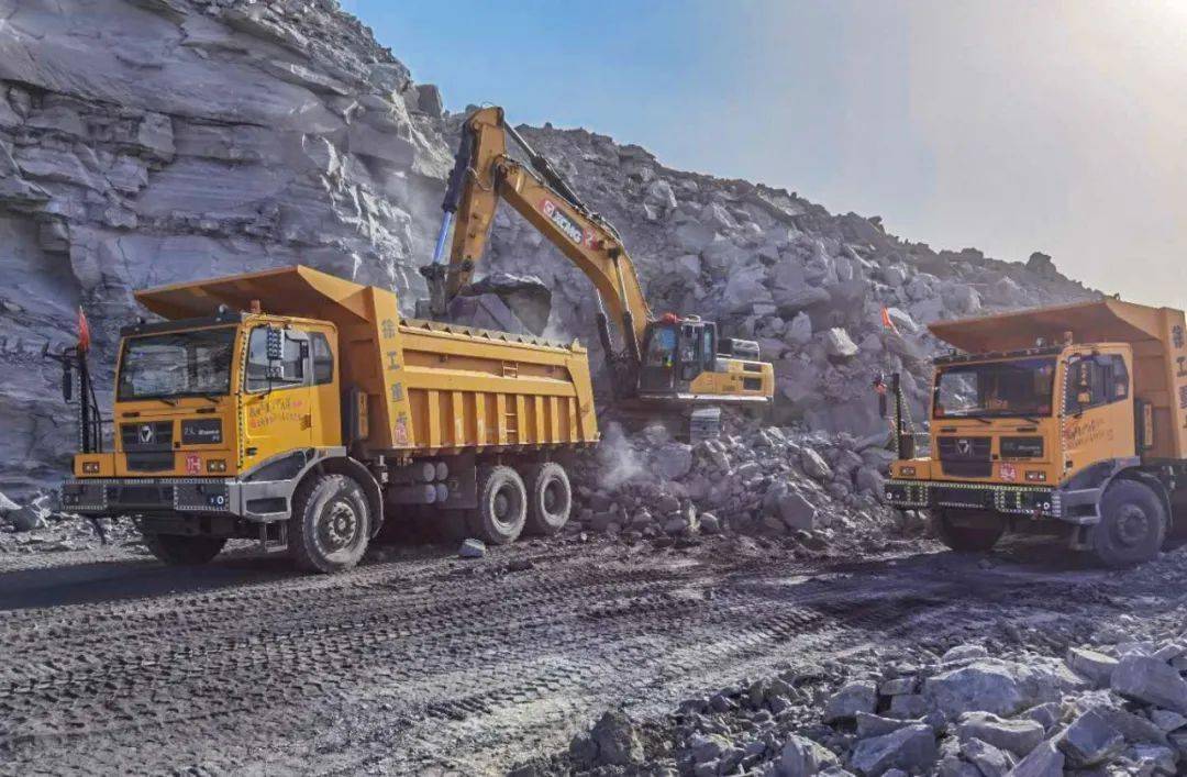 百車軍團戰蒙西！徐工XG90引領礦山開采新紀元